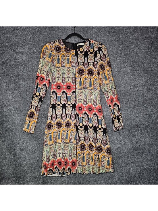 Alice + Olivia Dresses & Skirts - ALICE + OLIVIA sz 8 Delora Paneled Flare Mini Dress Patchwork boho tribal